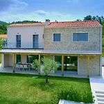 Villa Motovun Villas *