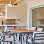 Villa Motovun Villas *