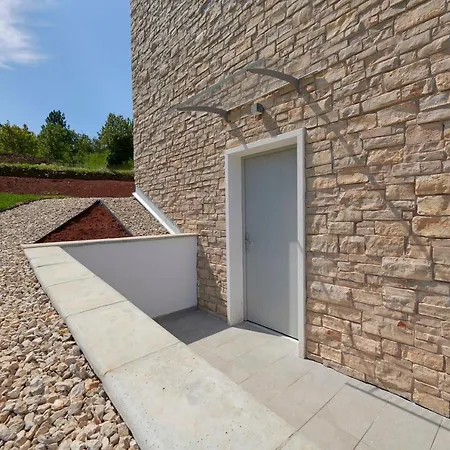 Motovun Villas * モトヴン