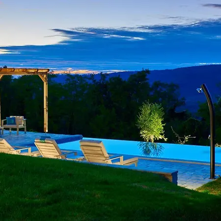Motovun Villas موتوفون