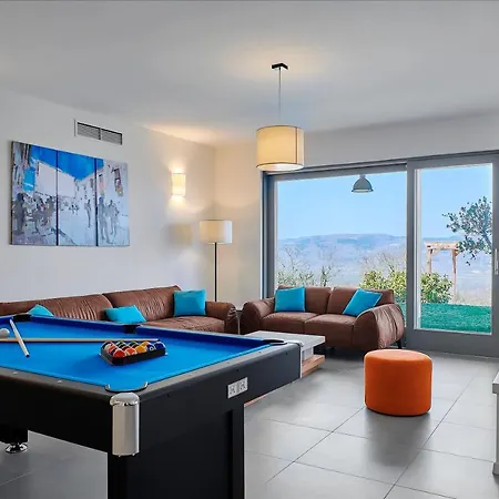 Motovun Villas *