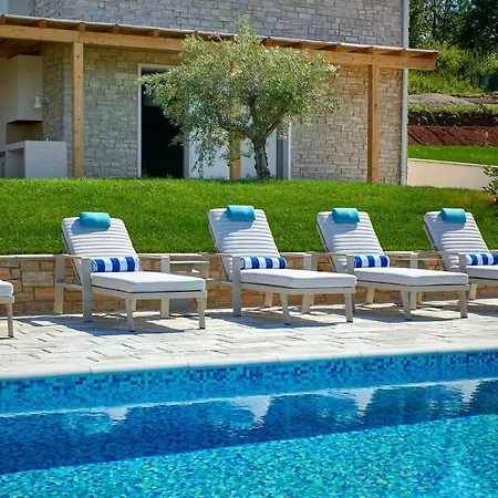Villa Motovun Villas *