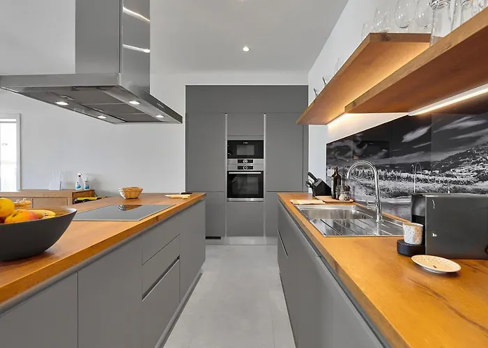 Motovun Villas Вилла *