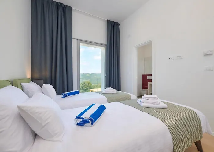 Motovun Villas 빌라 *