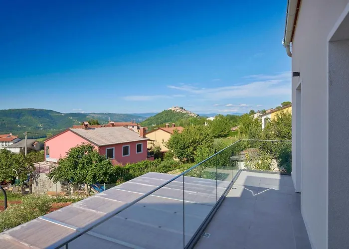 Motovun Villas Вилла *