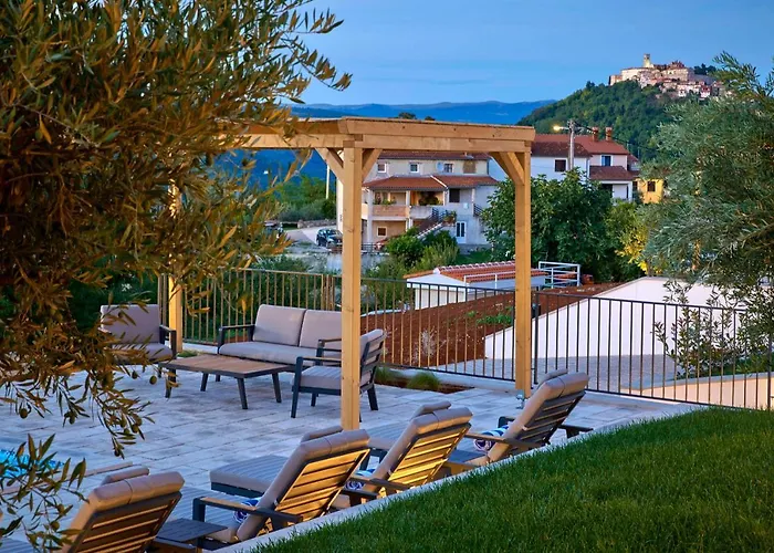 빌라 Motovun Villas 모토분