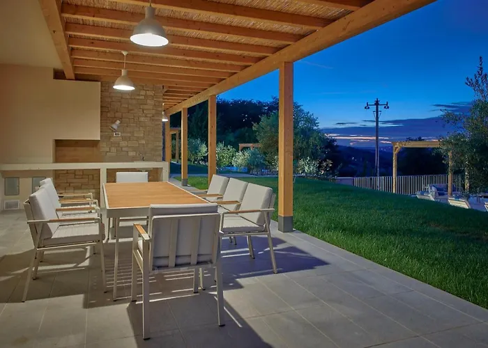 Motovun Villas Мотовун